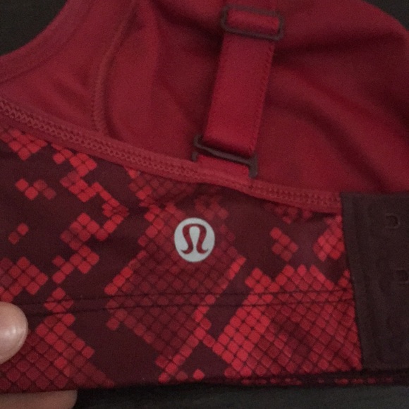 Lululemon sports bra - Picture 4 of 5